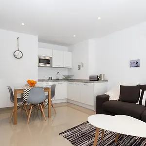 The Carpenter's Boutique Apartment Marbella