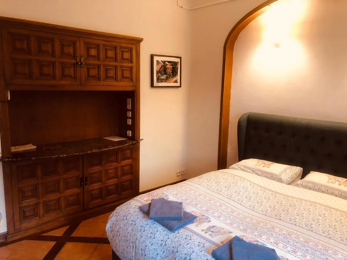 Casa Les Pomeretes Figaro-Montmany 0*,  Španělsko